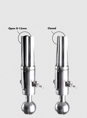 HEAVY DUTY MANNEQUIN HOLDER 2