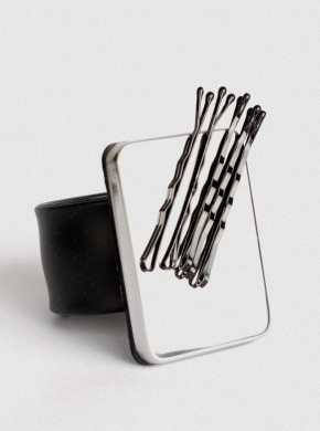 MAGNETIC  WRISTBAND FOR CLIPS AND PINS 2